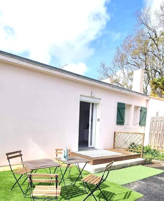Appartement Proche De L'Aeroport De Nantes Saint-Aignan-Grand-Lieu Exteriér fotografie
